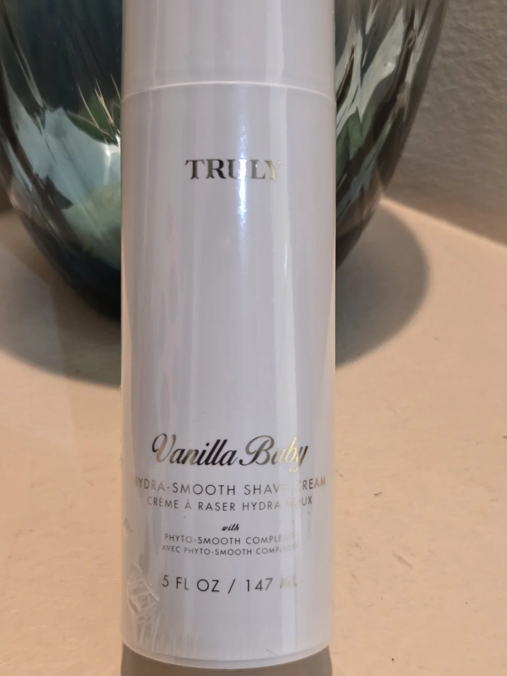 TRULY Vanilla Baby Hydra-Smooth Shave Cream 5 oz 147 mL Phyto-Smooth New